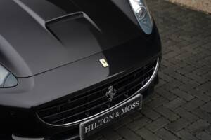 Imagen 27/50 de Ferrari California (2011)