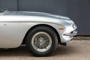 Image 3/11 of Lamborghini 400 GT (1967)