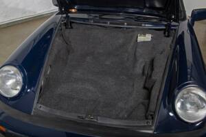 Bild 34/36 von Porsche 911 Carrera 3.2 (1987)