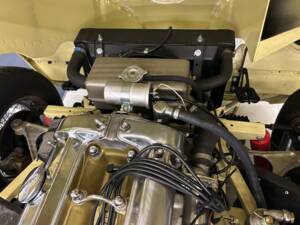 Image 27/28 de Jaguar Type E 4.2 (1965)