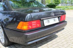 Image 8/8 of Mercedes-Benz 300 SL (1991)