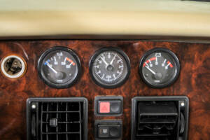 Immagine 18/50 di MG RV8 (1991)
