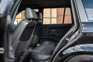 Immagine 42/44 di BMW 328i Touring (1997)