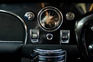 Bild 30/43 von Aston Martin DB 6 Vantage (1967)