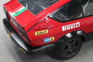 Bild 10/46 von Alfa Romeo GTV 2.0 (1982)