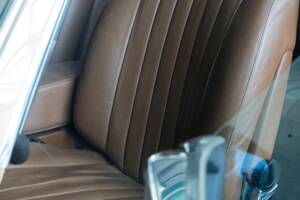 Bild 37/50 von Mercedes-Benz 450 SLC (1977)