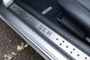 Image 33/47 of Mercedes-Benz SLK 230 Kompressor (2000)