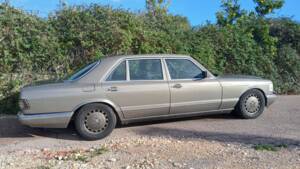 Image 6/8 of Mercedes-Benz 560 SEL (1988)