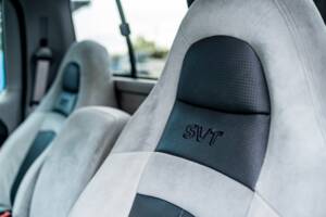 Image 43/50 of Ford F-150 SVT Lightning (2002)