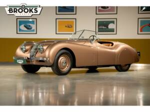 Image 1/50 of Jaguar XK 120 OTS (1952)
