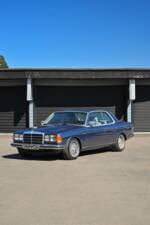 Bild 8/50 von Mercedes-Benz 280 CE (1983)