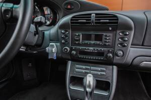 Afbeelding 26/73 van Porsche 911 Carrera 4S (2002)