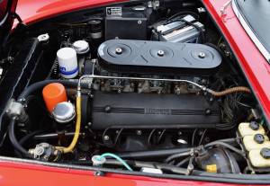 Image 35/50 of Ferrari 275 GTS (1965)