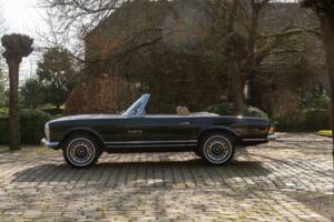 Image 10/30 de Mercedes-Benz 250 SL (1967)