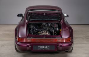 Image 27/31 de Porsche 911 Carrera RS (1992)