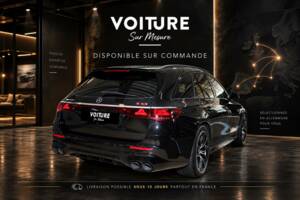 Image 2/9 of Mercedes-Benz E 53 AMG Hybrid 4MATIC T (2025)