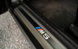 Bild 11/45 von BMW M5 (1992)