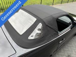 Image 21/50 of Mercedes-Benz 500 SL (1991)