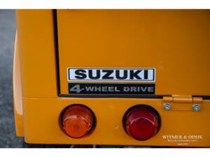 Image 29/32 de Suzuki LJ 80 (1981)