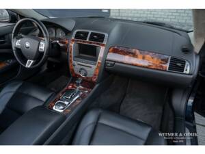 Bild 11/29 von Jaguar XKR (2008)