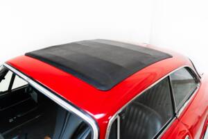 Bild 26/32 von Alfa Romeo Giulia 1600 GT Junior (1972)