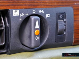 Afbeelding 10/18 van Mercedes-Benz 280 SE (1981)