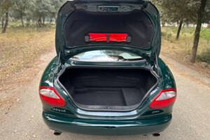 Image 20/40 de Jaguar XKR (1998)