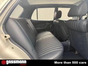 Image 14/15 de Mercedes-Benz 450 SE (1977)
