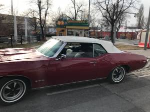 Image 32/36 of Pontiac GTO (1969)