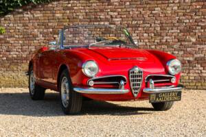 Image 32/50 of Alfa Romeo Giulia 1600 Spider (1963)