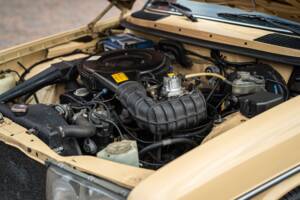 Image 7/53 de Mercedes-Benz 200 T (1982)