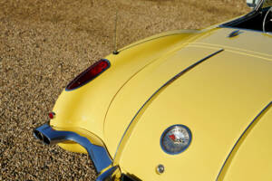 Image 25/50 of Chevrolet Corvette (1958)
