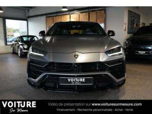Bild 4/31 von Lamborghini Urus S (2022)