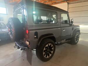 Bild 53/59 von Land Rover Defender 90 Works V8 "70th Edition" (2018)