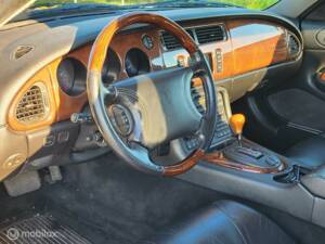 Bild 20/35 von Jaguar XKR (1998)