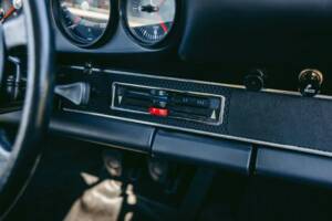 Bild 19/25 von Porsche 911 2.2 S (1970)