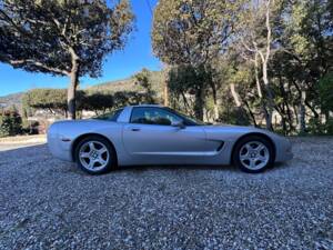 Image 57/191 of Chevrolet Corvette (1999)