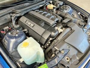Imagen 22/51 de BMW 323ti Compact (1998)