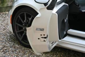 Image 42/50 of Alfa Romeo 4C Spider (2017)