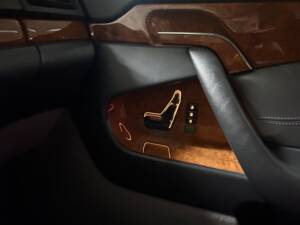 Image 26/27 of Mercedes-Benz CL 600 (1998)