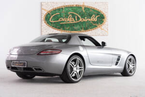 Imagen 12/56 de Mercedes-Benz SLS AMG (2011)