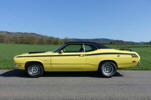Image 5/57 of Plymouth Duster (1970)