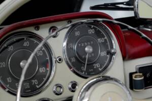 Image 22/50 de Mercedes-Benz 190 SL (1960)