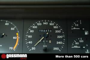Image 13/15 of Alfa Romeo 75 3.0 V6 QV (1988)