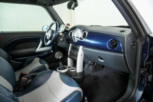 Bild 12/49 von Mini Cooper (2006)