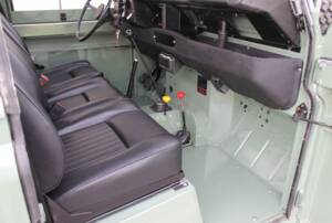 Image 6/12 de Land Rover 109 (1979)