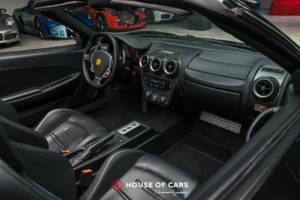 Image 18/24 of Ferrari F430 Spider (2008)