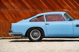 Image 39/56 of Aston Martin DB 4 (1960)
