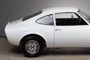 Image 7/34 of Opel GT 1900 (1969)