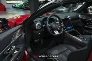 Image 15/25 de Mercedes-AMG SL 63 4MATIC+ (2024)